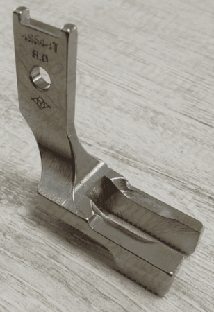 Лапка прижимная внешняя Pfaff 145 (7.9 mm) 2/158 от магазина Promily в Нальчике