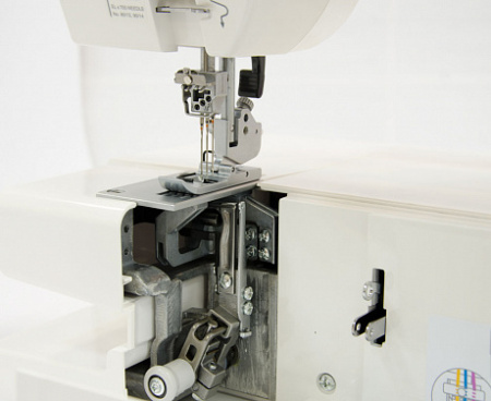 Janome Cover Pro 7000 CPS от магазина Promily в Нальчике